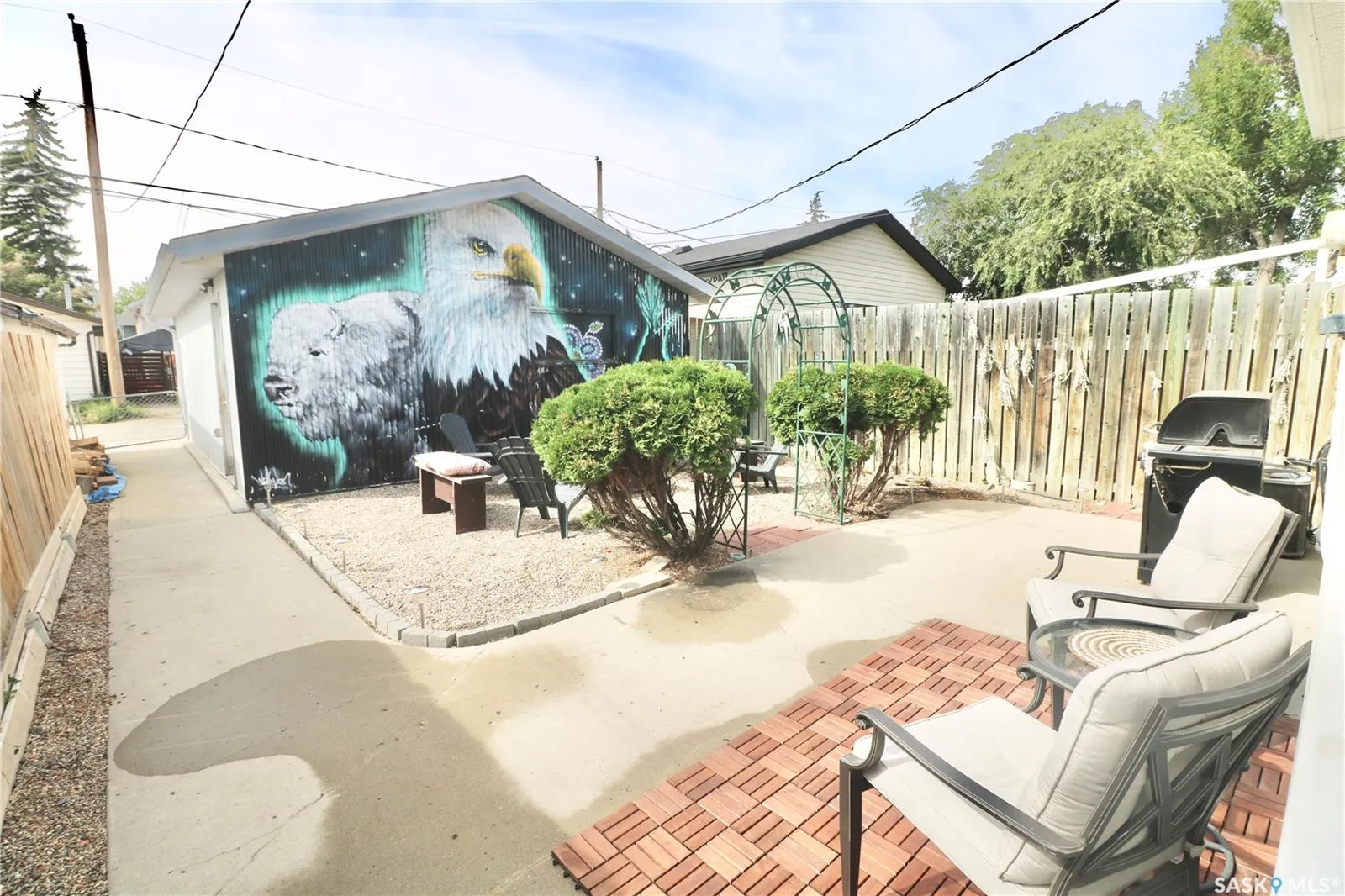 2110 Elliott STREET
