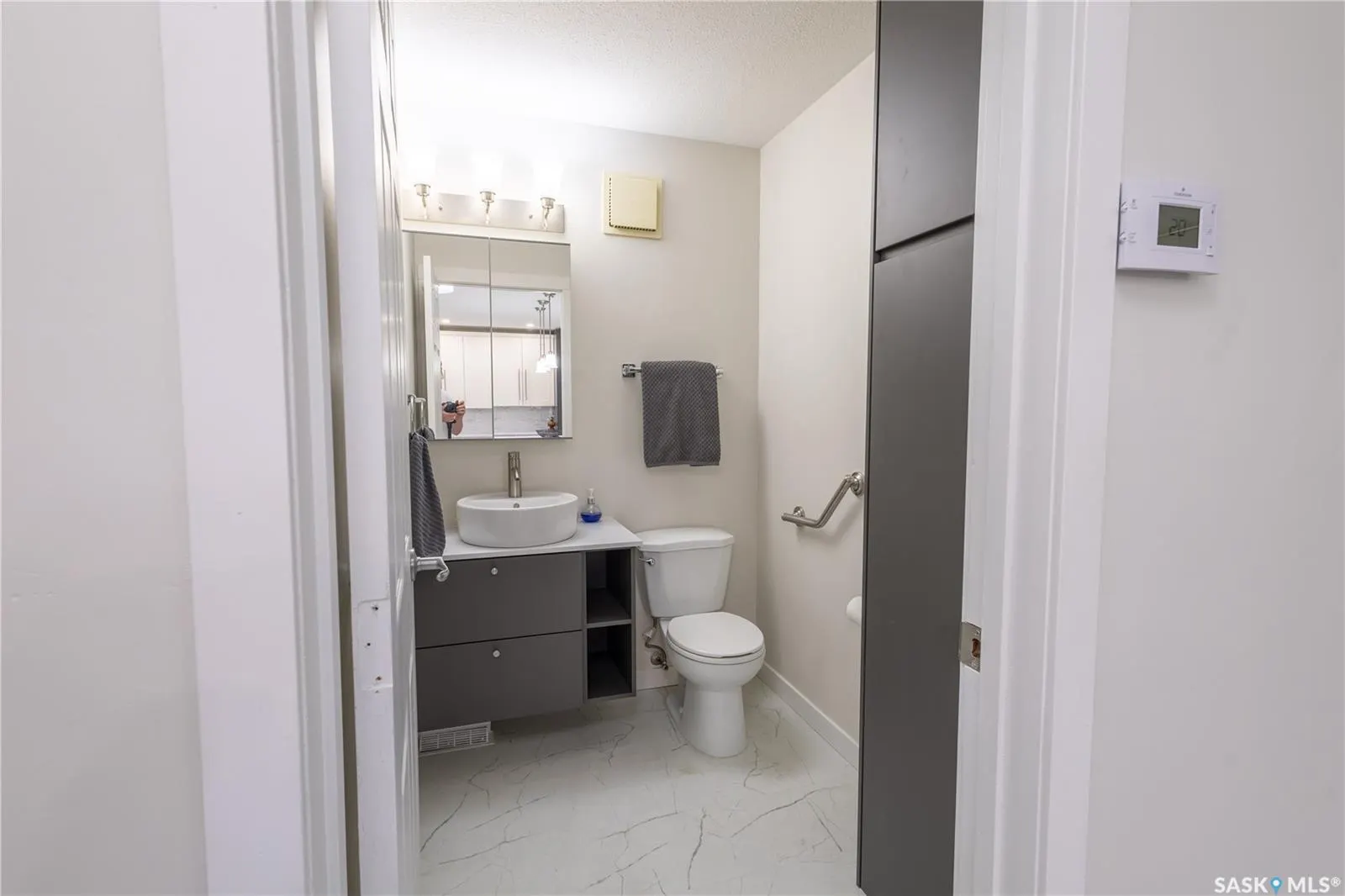 3415 Calder CRESCENT, #44