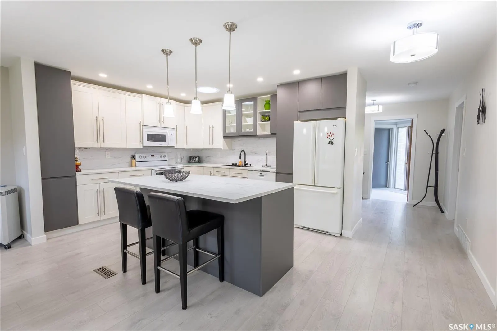 3415 Calder CRESCENT, #44