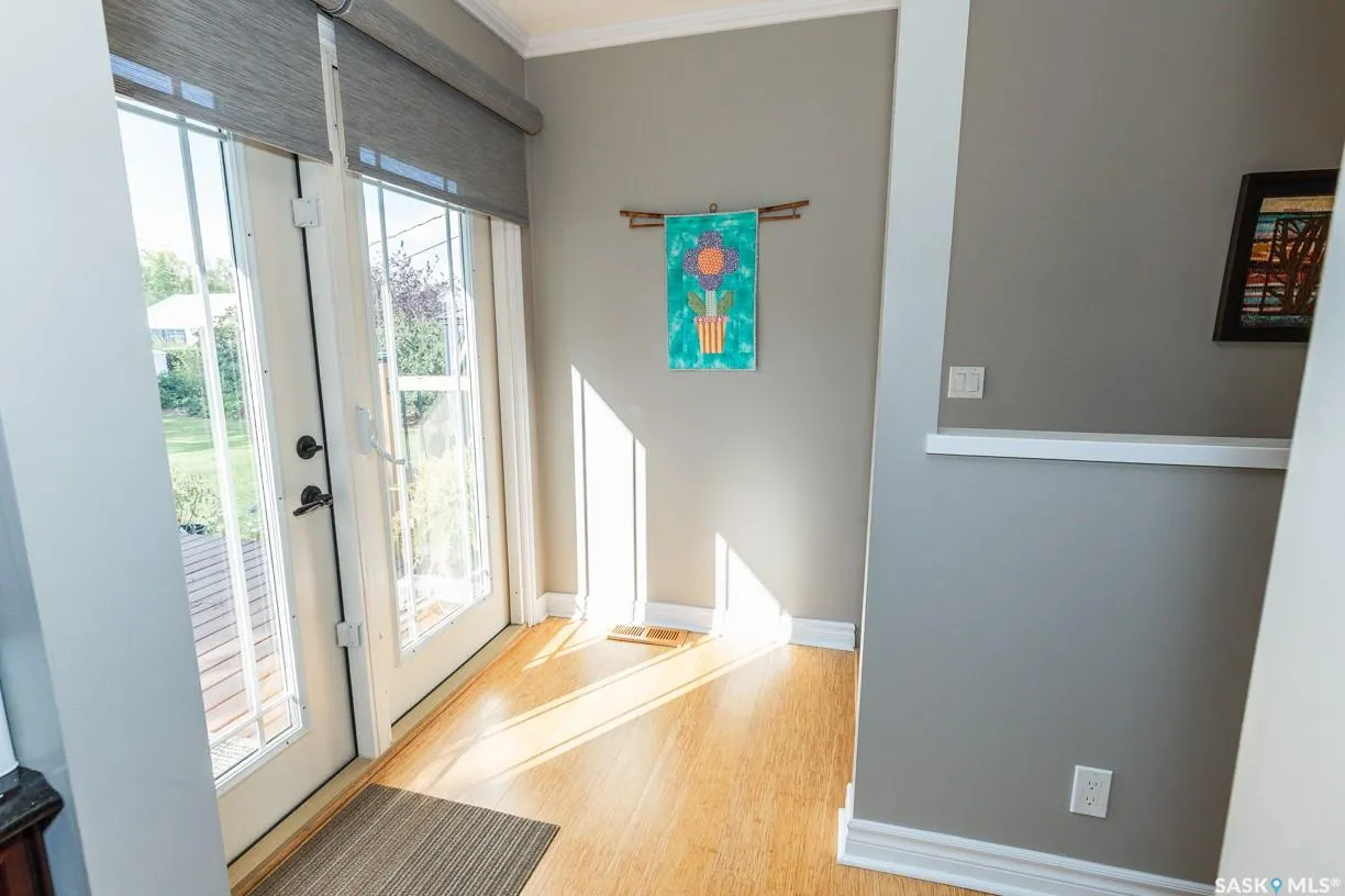 208 Highway AVENUE W