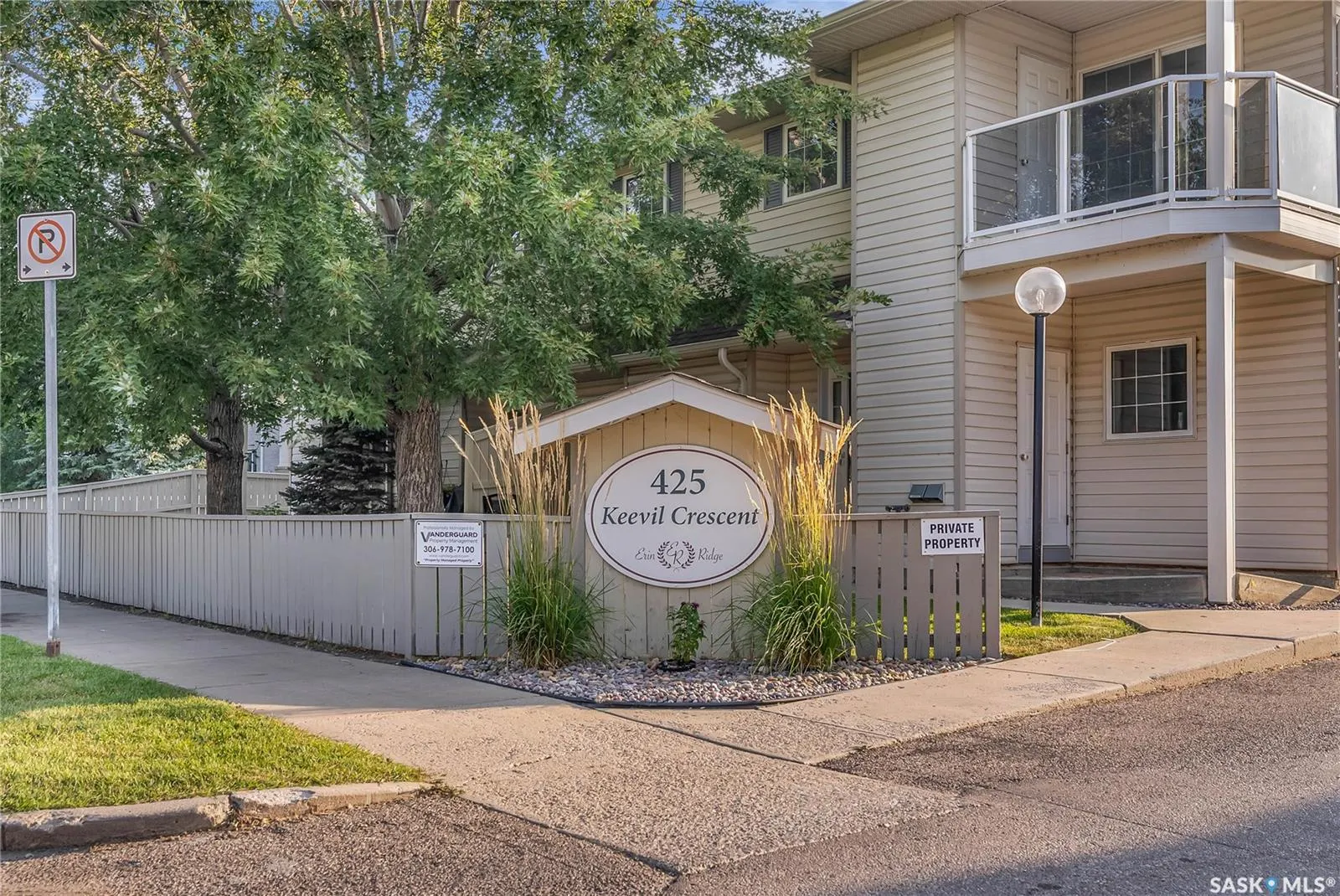 425A Keevil CRESCENT, #204