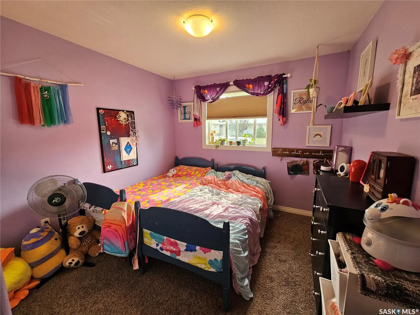 317 4th AVENUE W