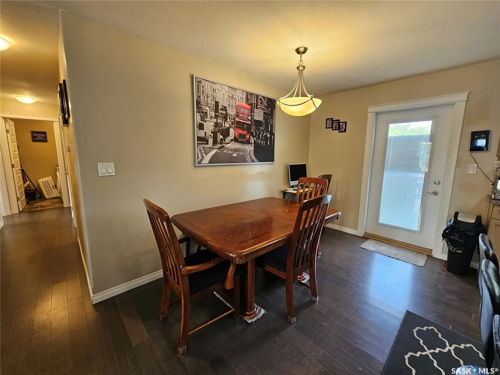 317 4th AVENUE W