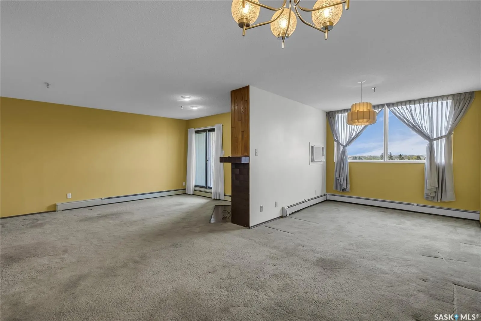 351 Saguenay DRIVE, #605