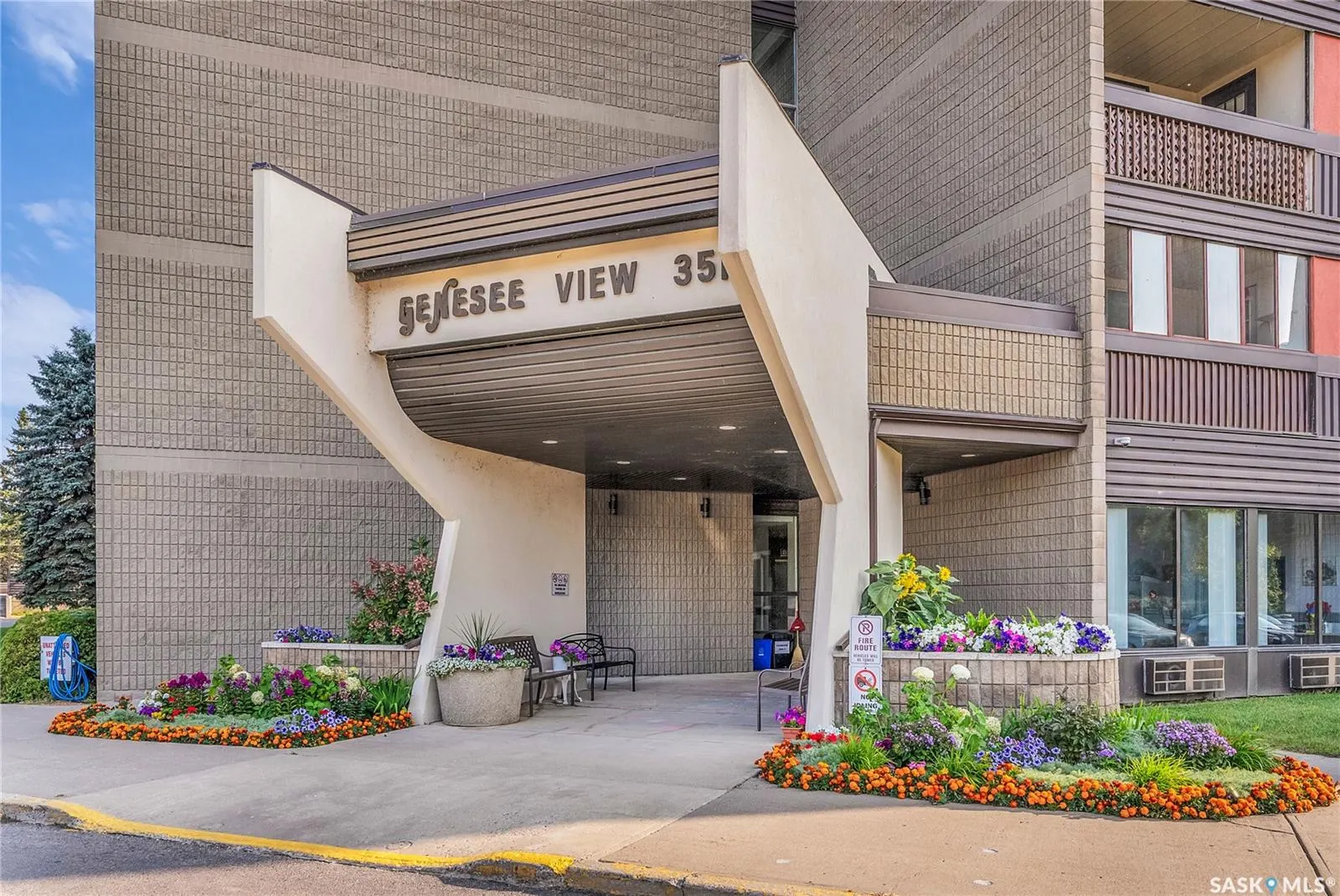 351 Saguenay DRIVE, #605