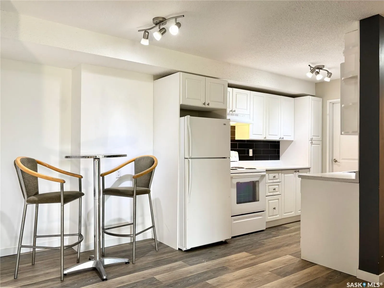 802B Kingsmere BOULEVARD, #108