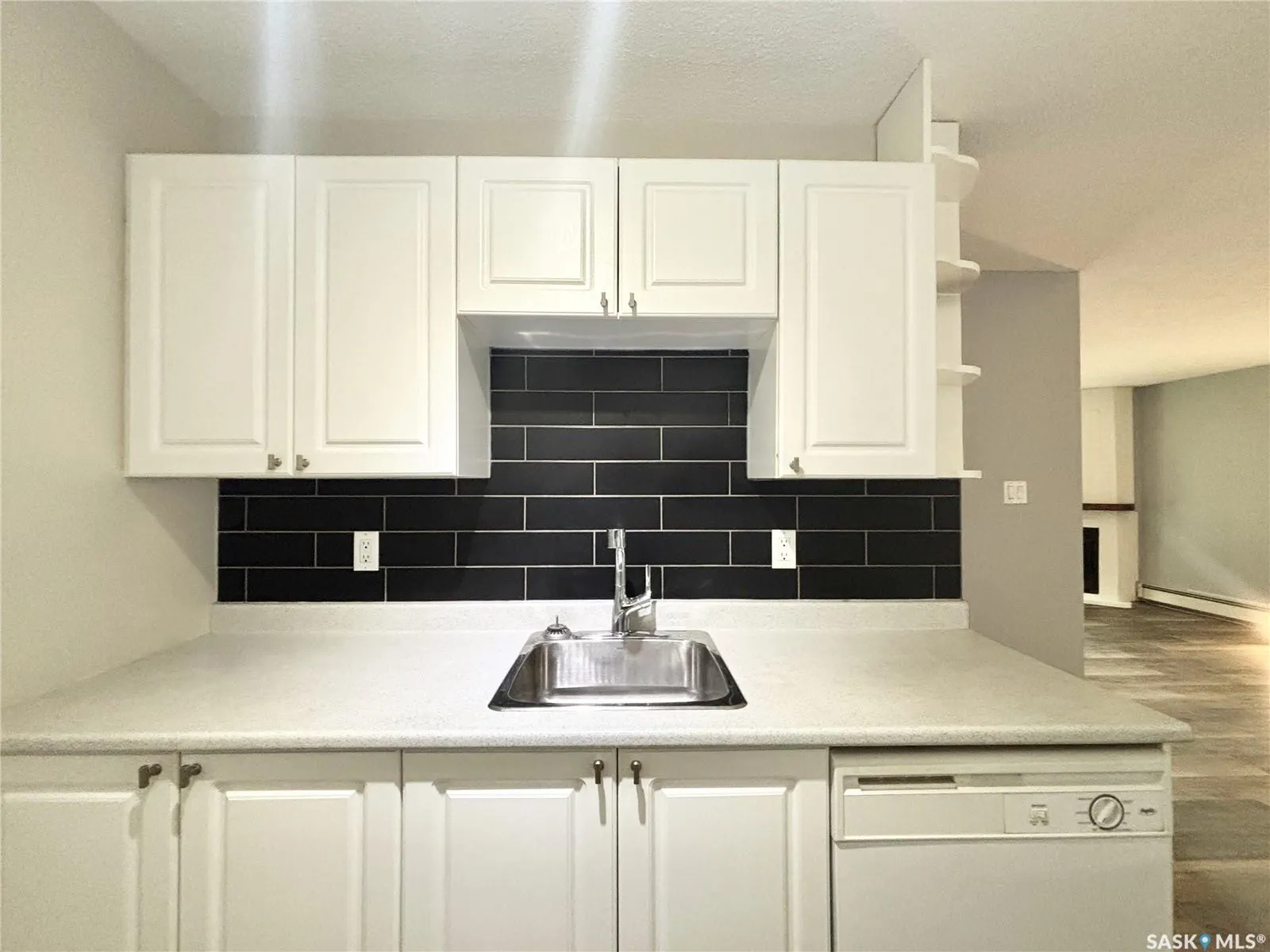 802B Kingsmere BOULEVARD, #108