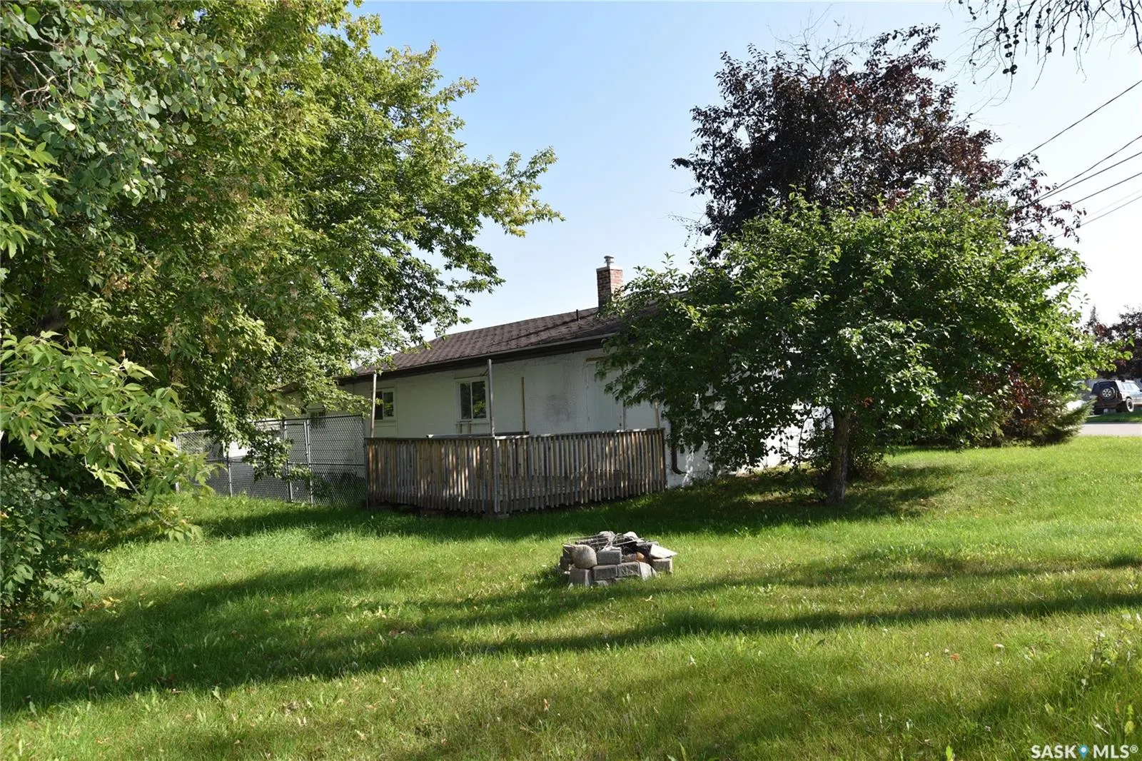 402 MacDonald STREET