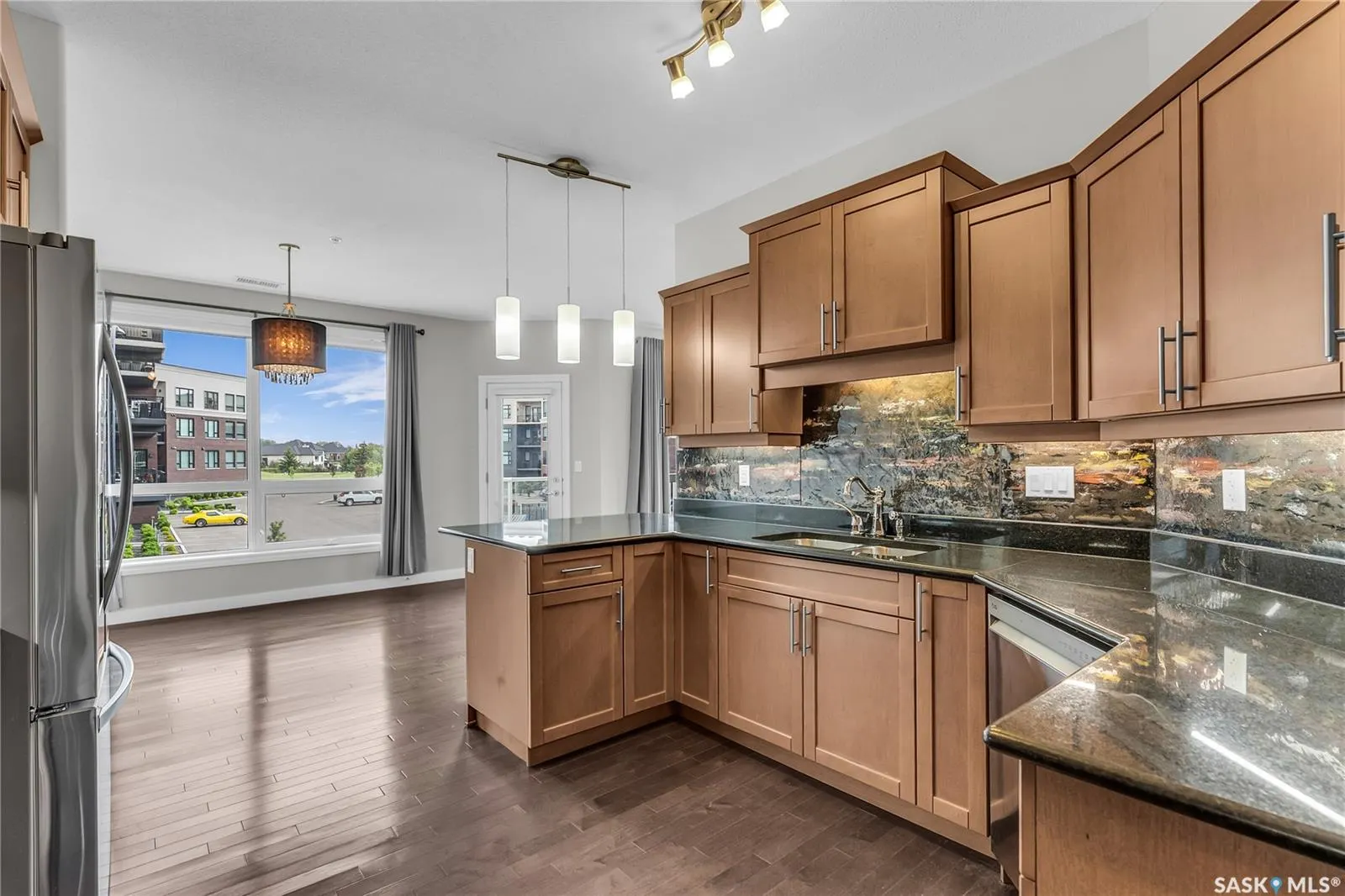 405 Cartwright STREET, #209