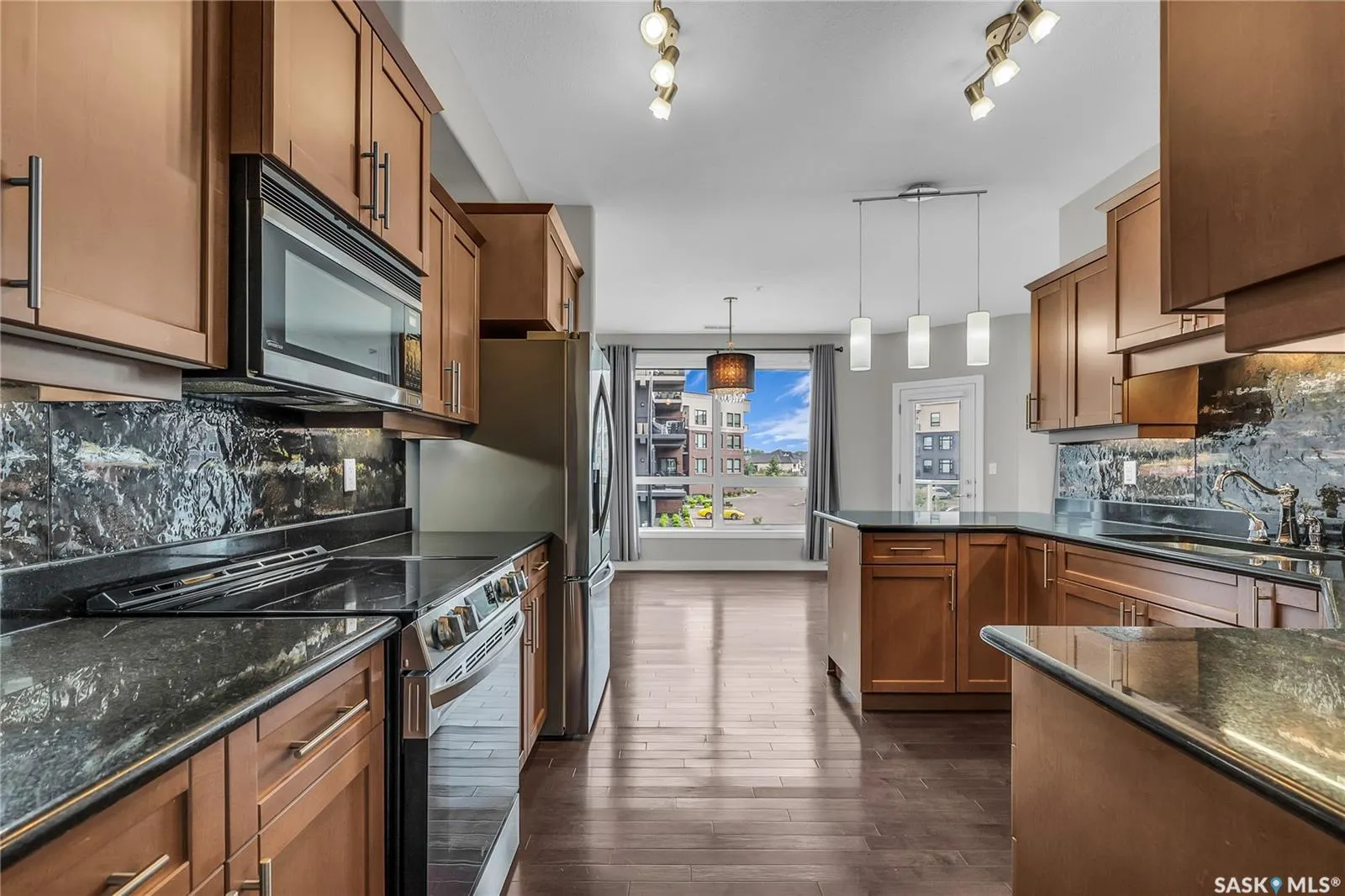 405 Cartwright STREET, #209