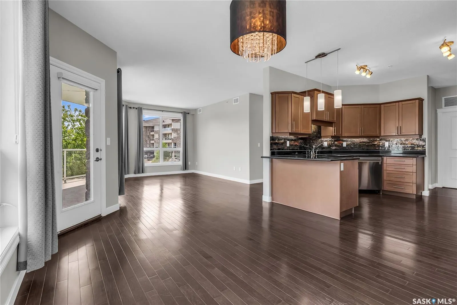 405 Cartwright STREET, #209