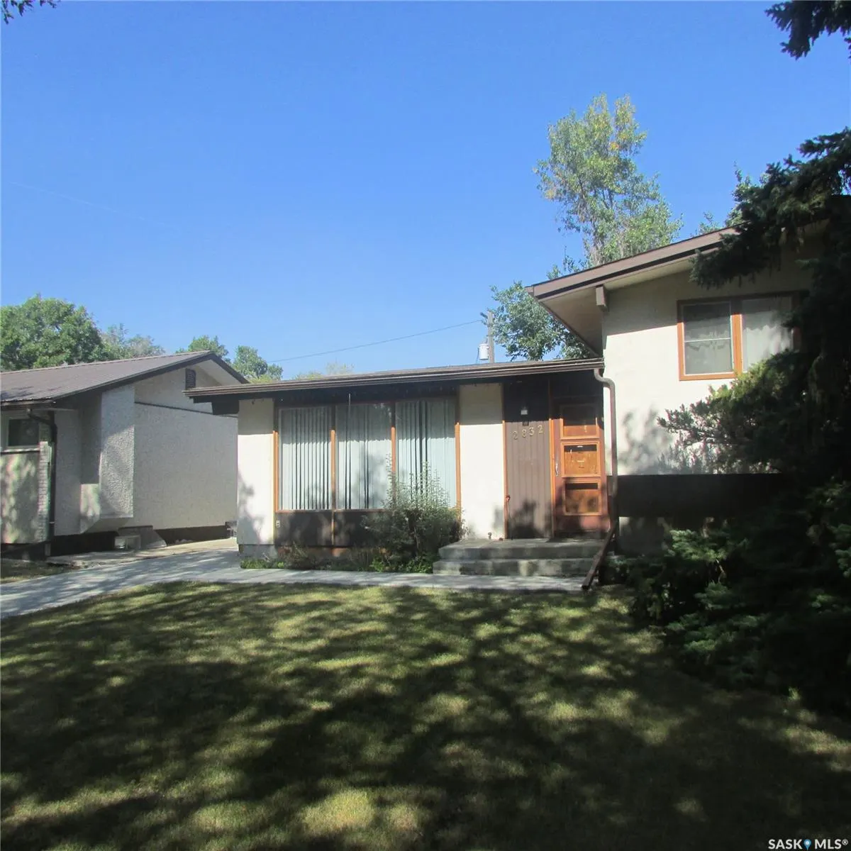 2832 Grant ROAD