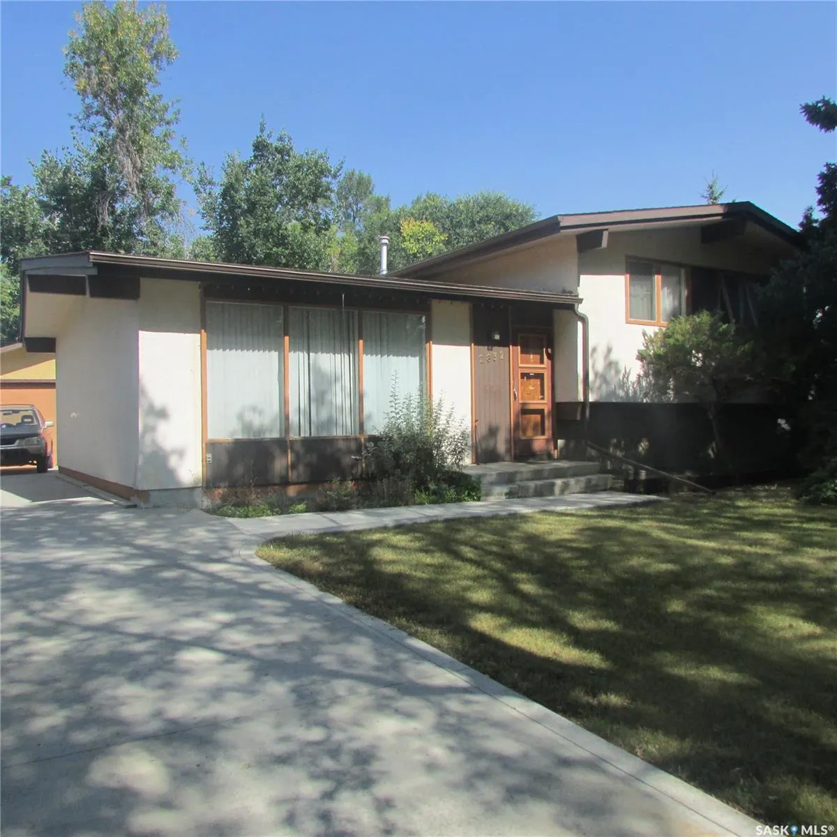 2832 Grant ROAD