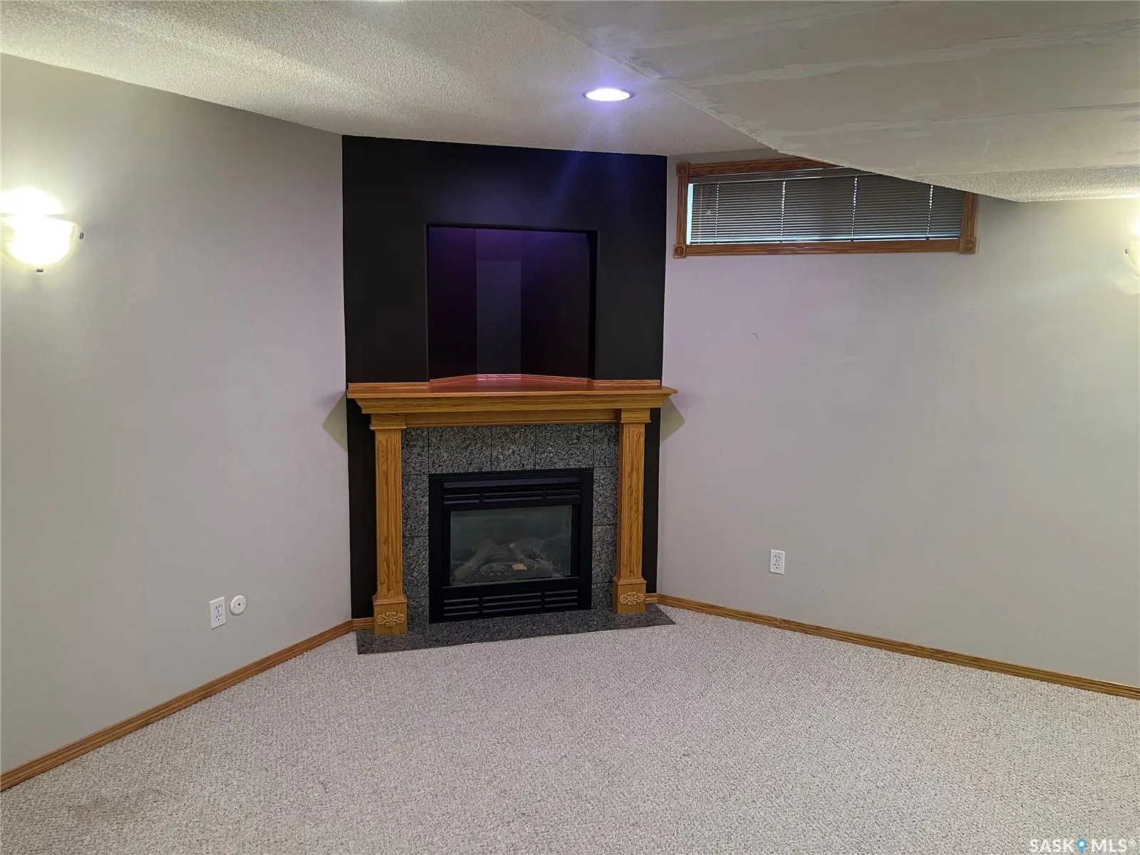 3276 PEYSON BAY E, #BAY