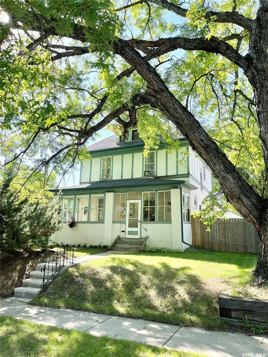 178 Tupper AVENUE