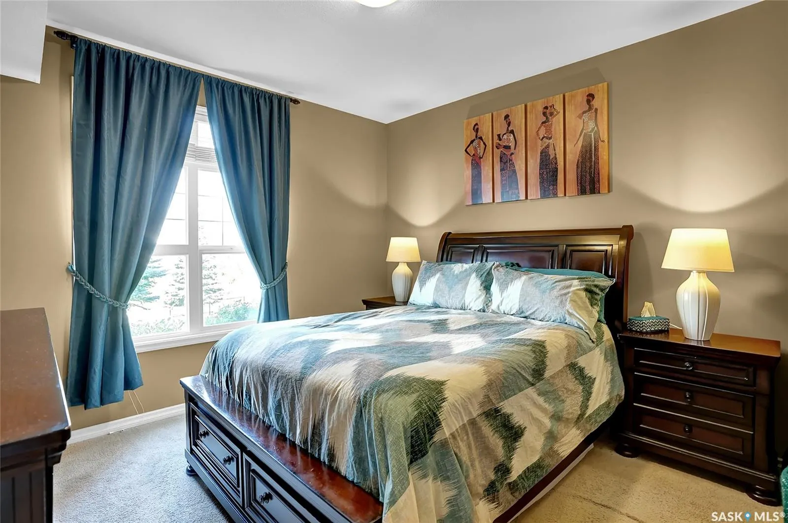 2150 Heseltine ROAD, #106