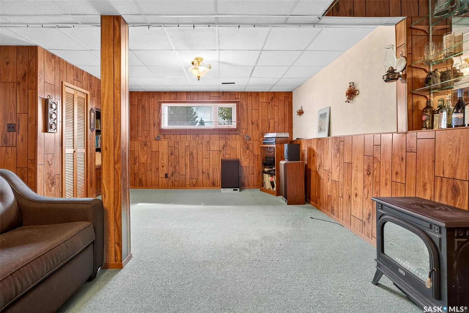 1051 Corman CRESCENT