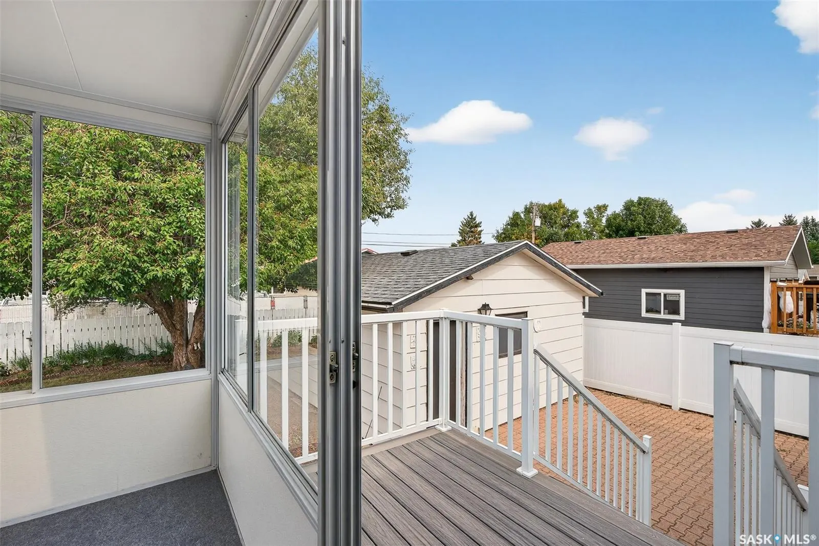 1051 Corman CRESCENT