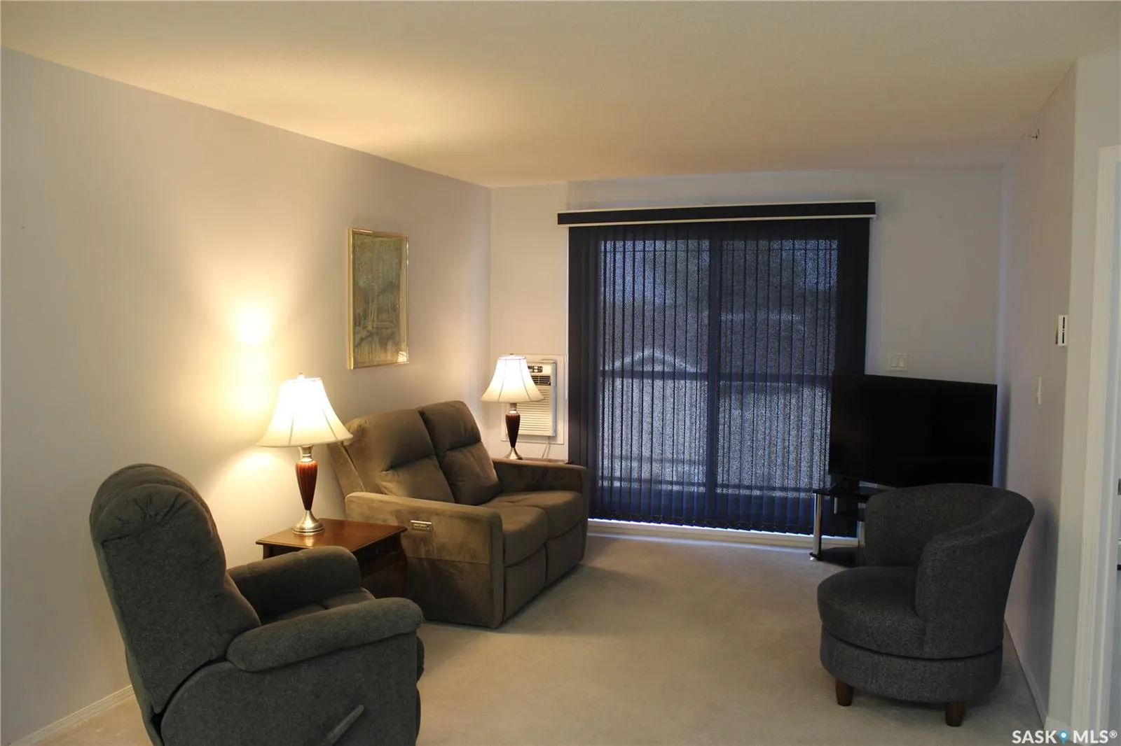 1601 First STREET, #305