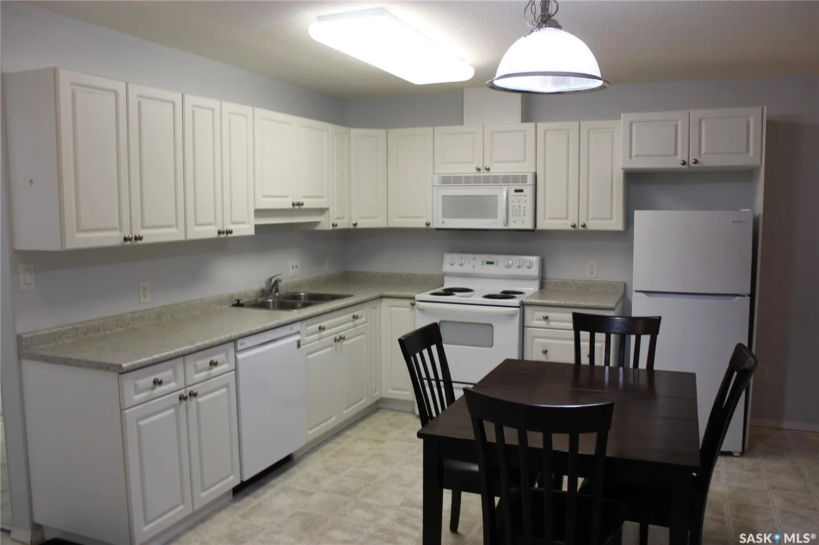 1601 First STREET, #305