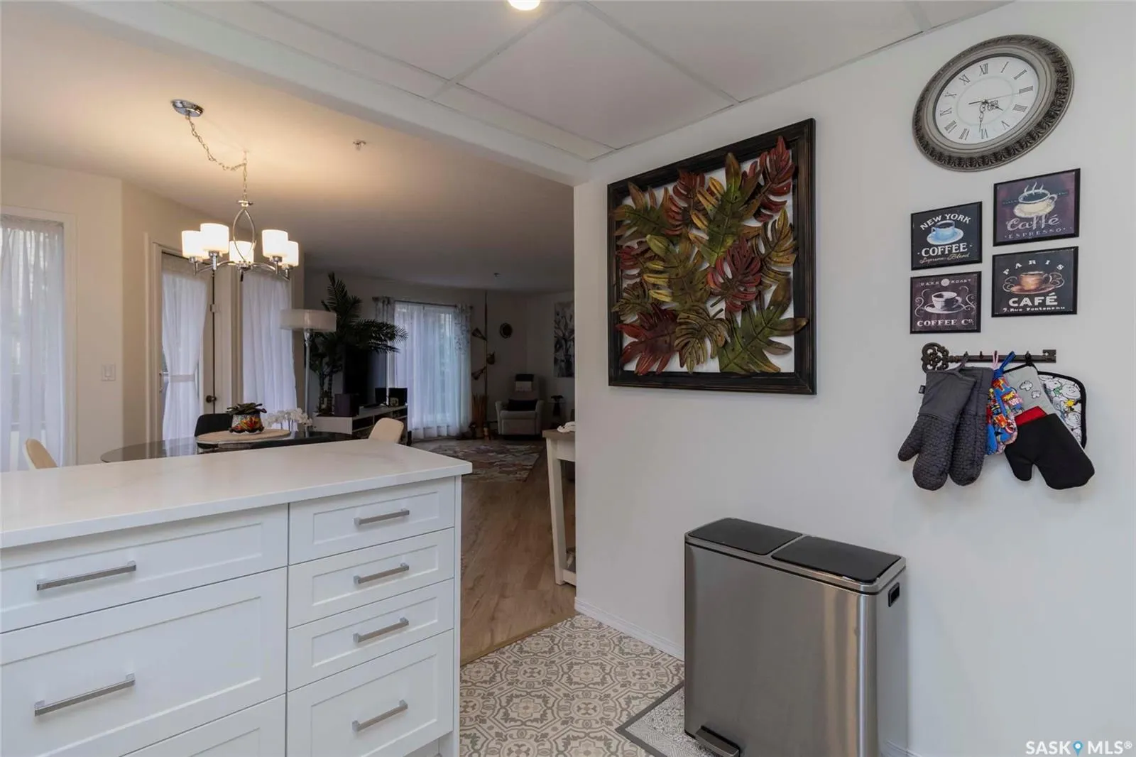 1622 Acadia DRIVE, #201