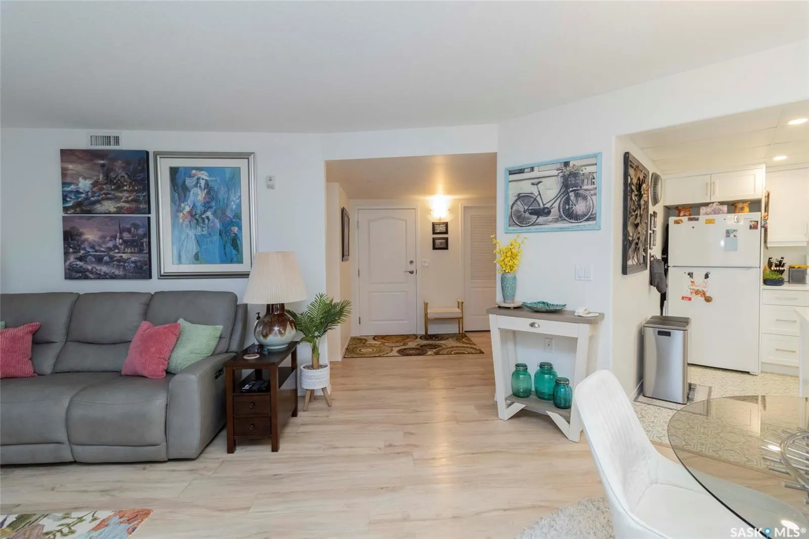 1622 Acadia DRIVE, #201