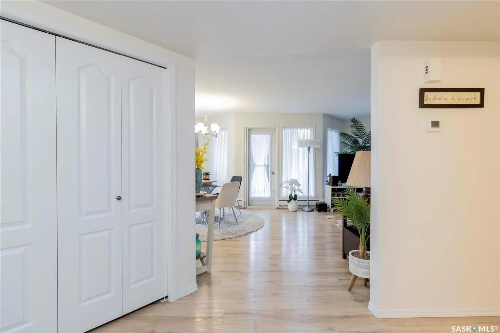 1622 Acadia DRIVE, #201