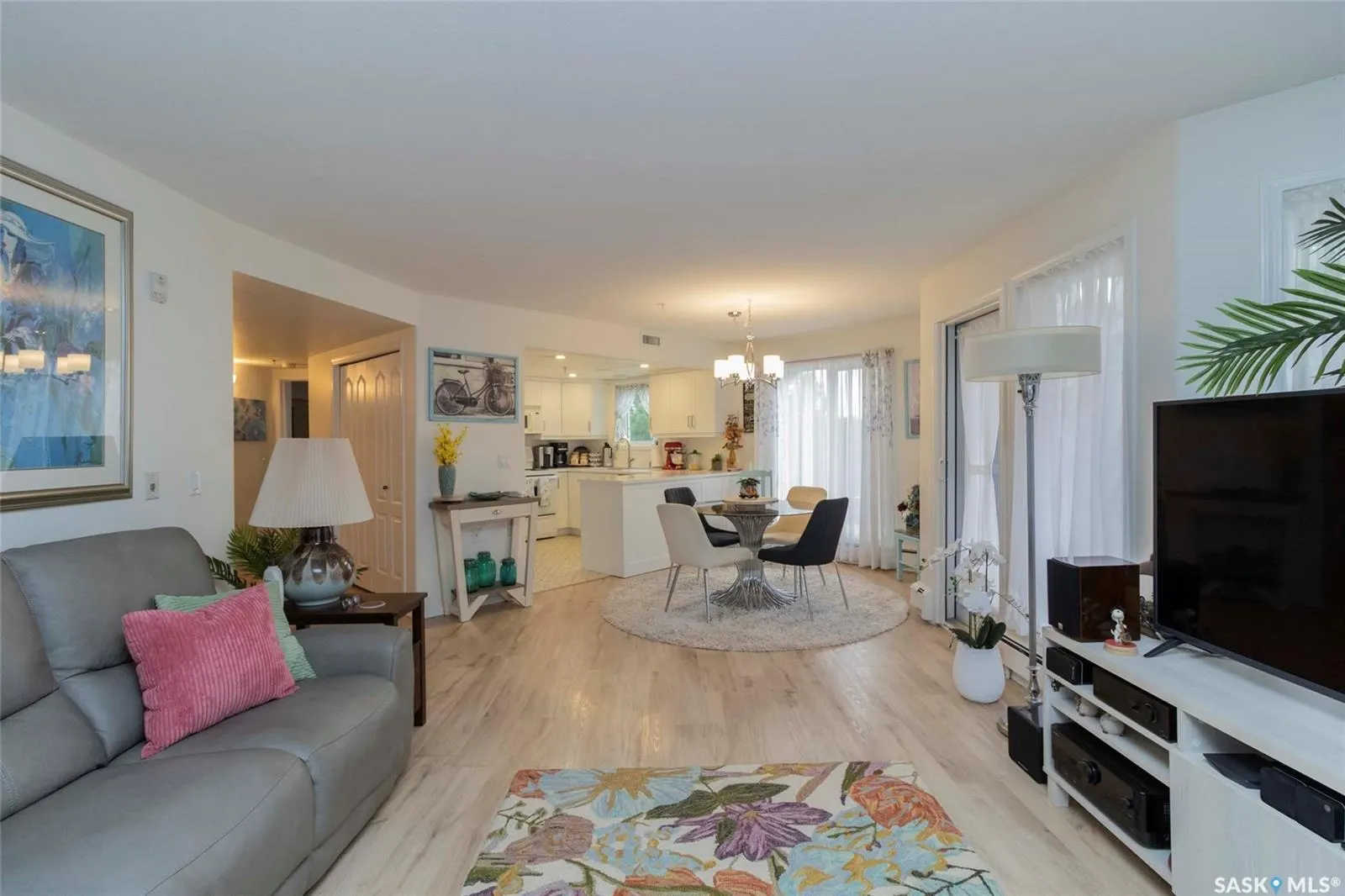 1622 Acadia DRIVE, #201