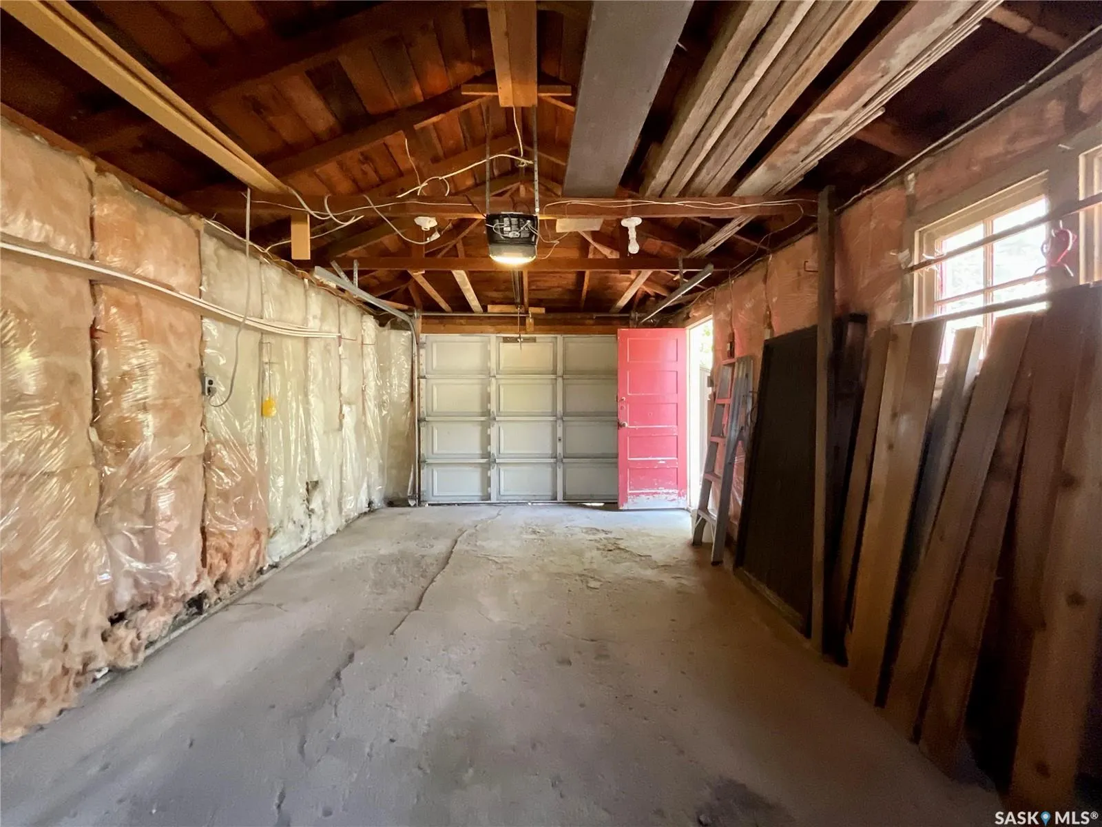 2555 Elliott STREET