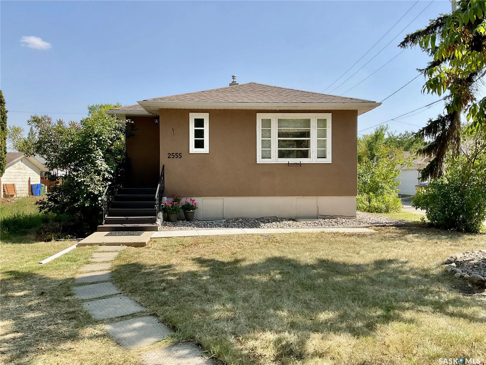 2555 Elliott STREET