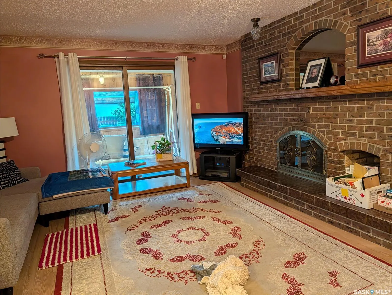 215 DALGLIESH DRIVE
