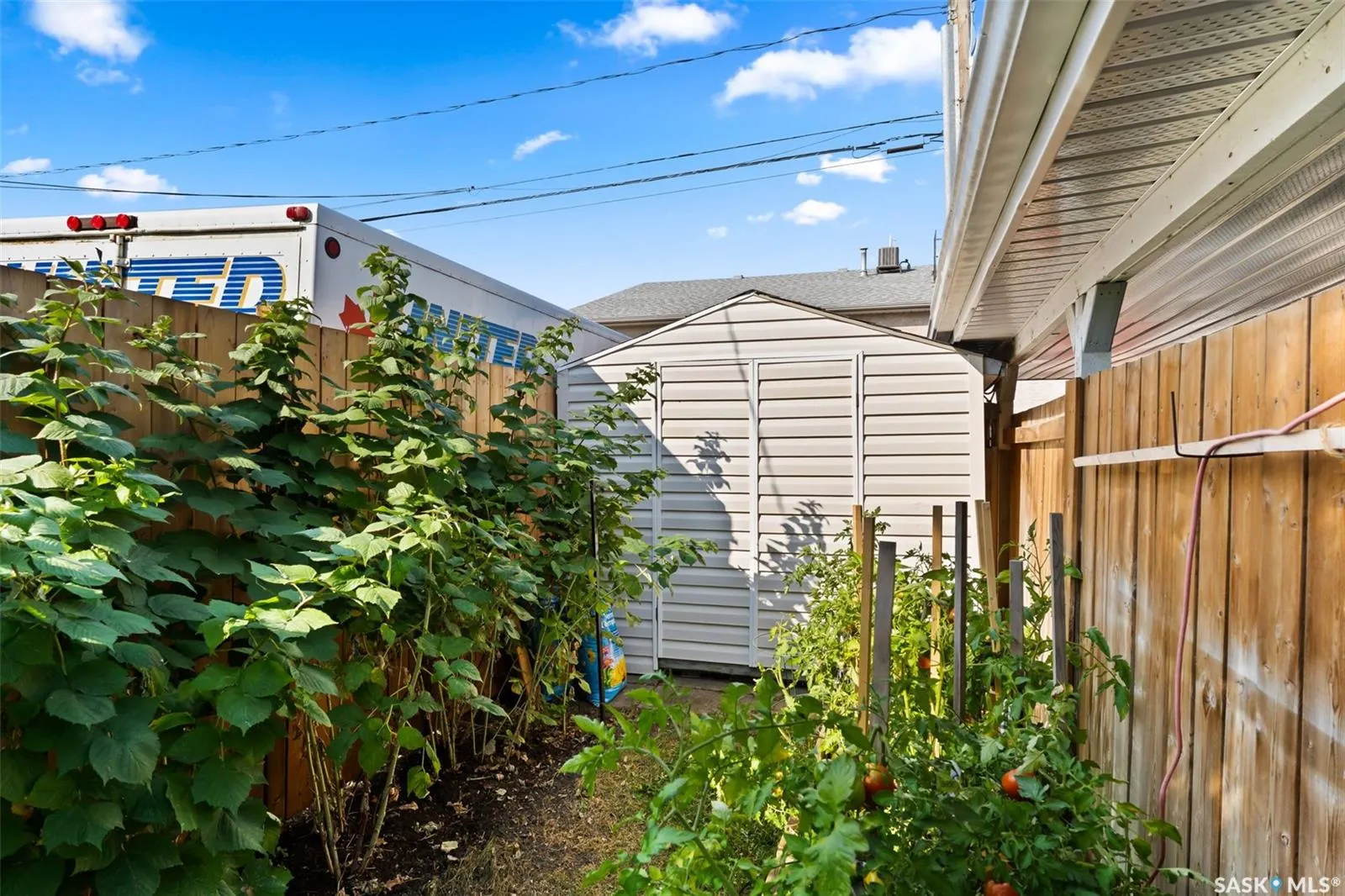 450 Osler STREET