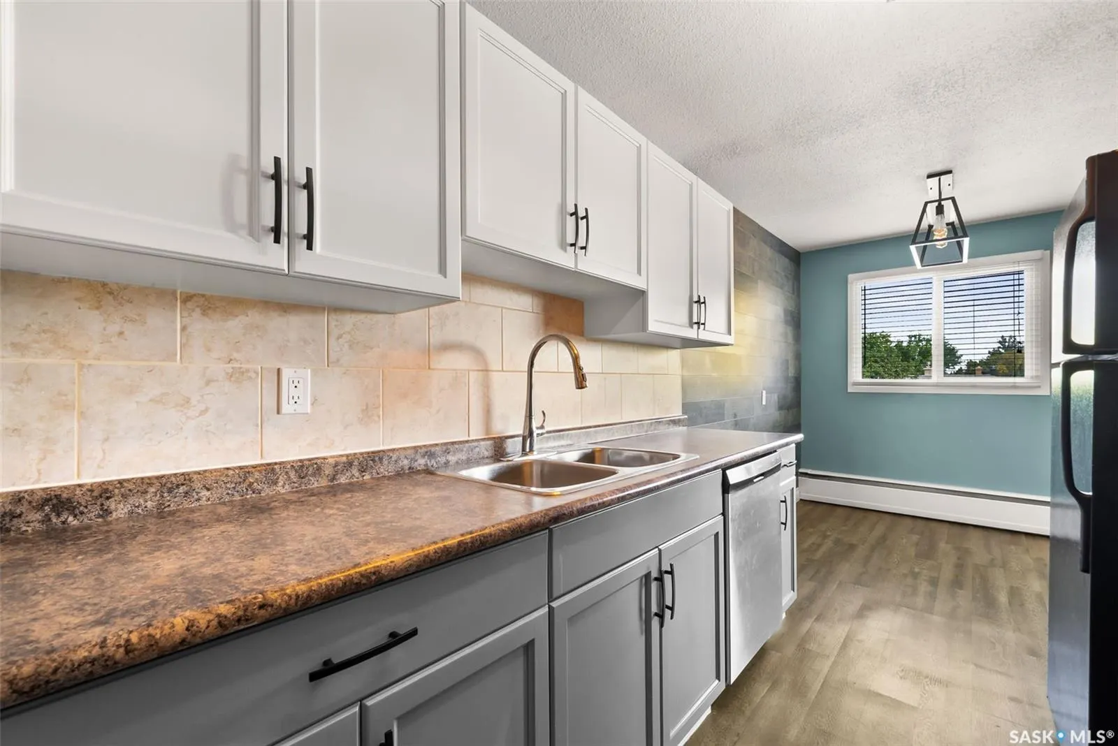 1811 8th AVENUE N, #10