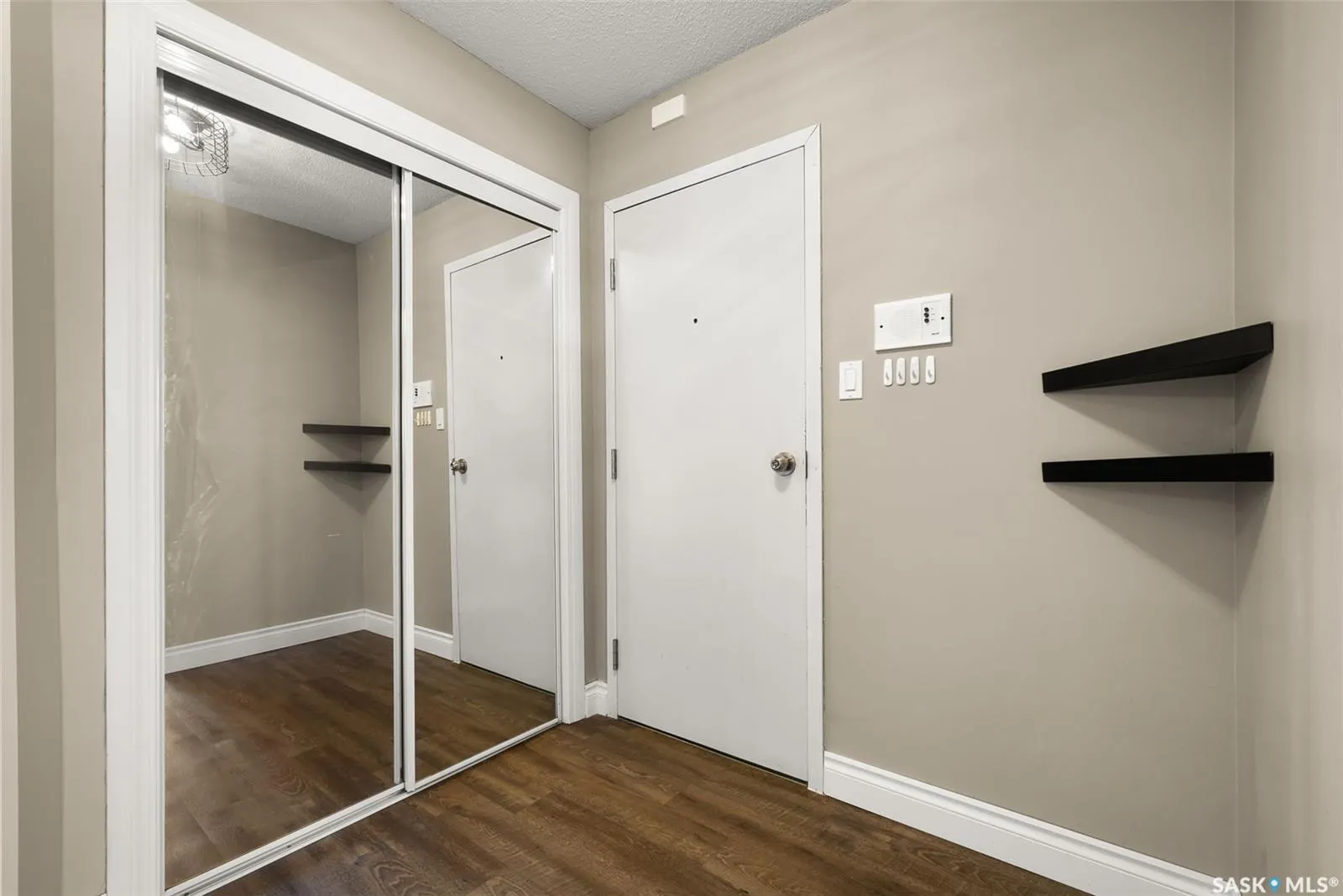 1811 8th AVENUE N, #10