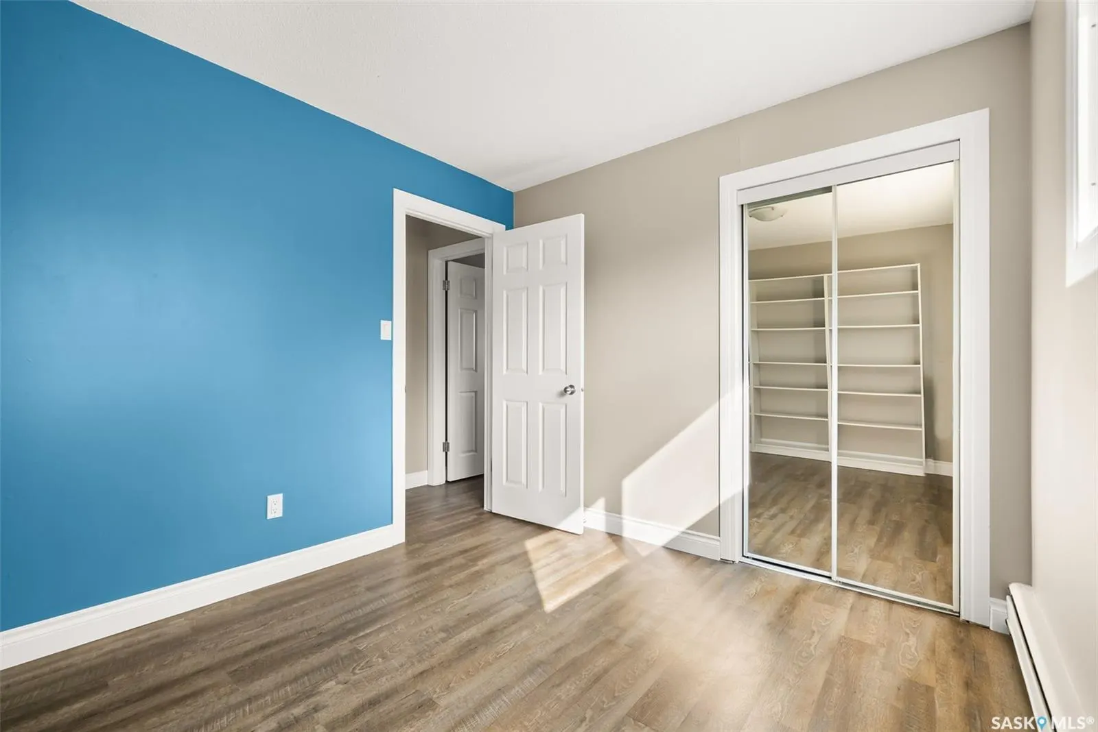 1811 8th AVENUE N, #10