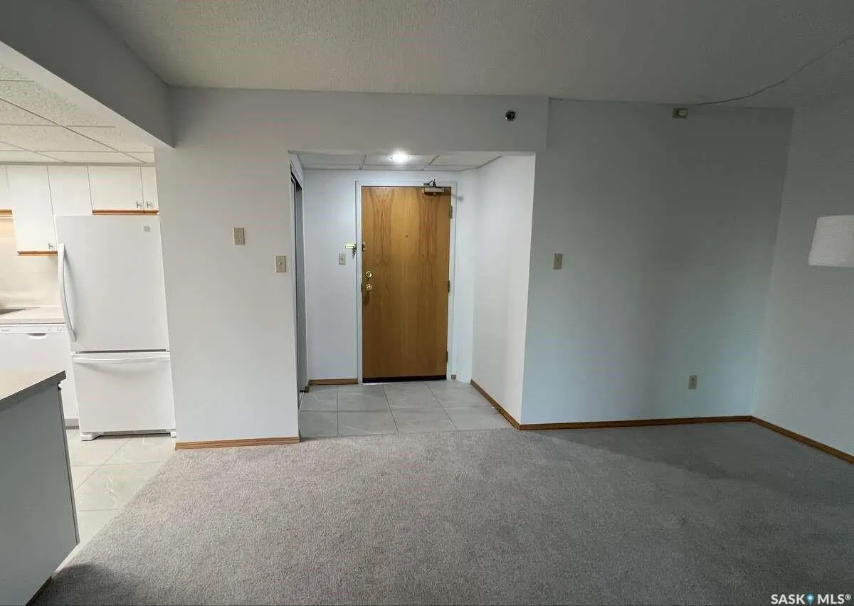 611 University DRIVE, #707