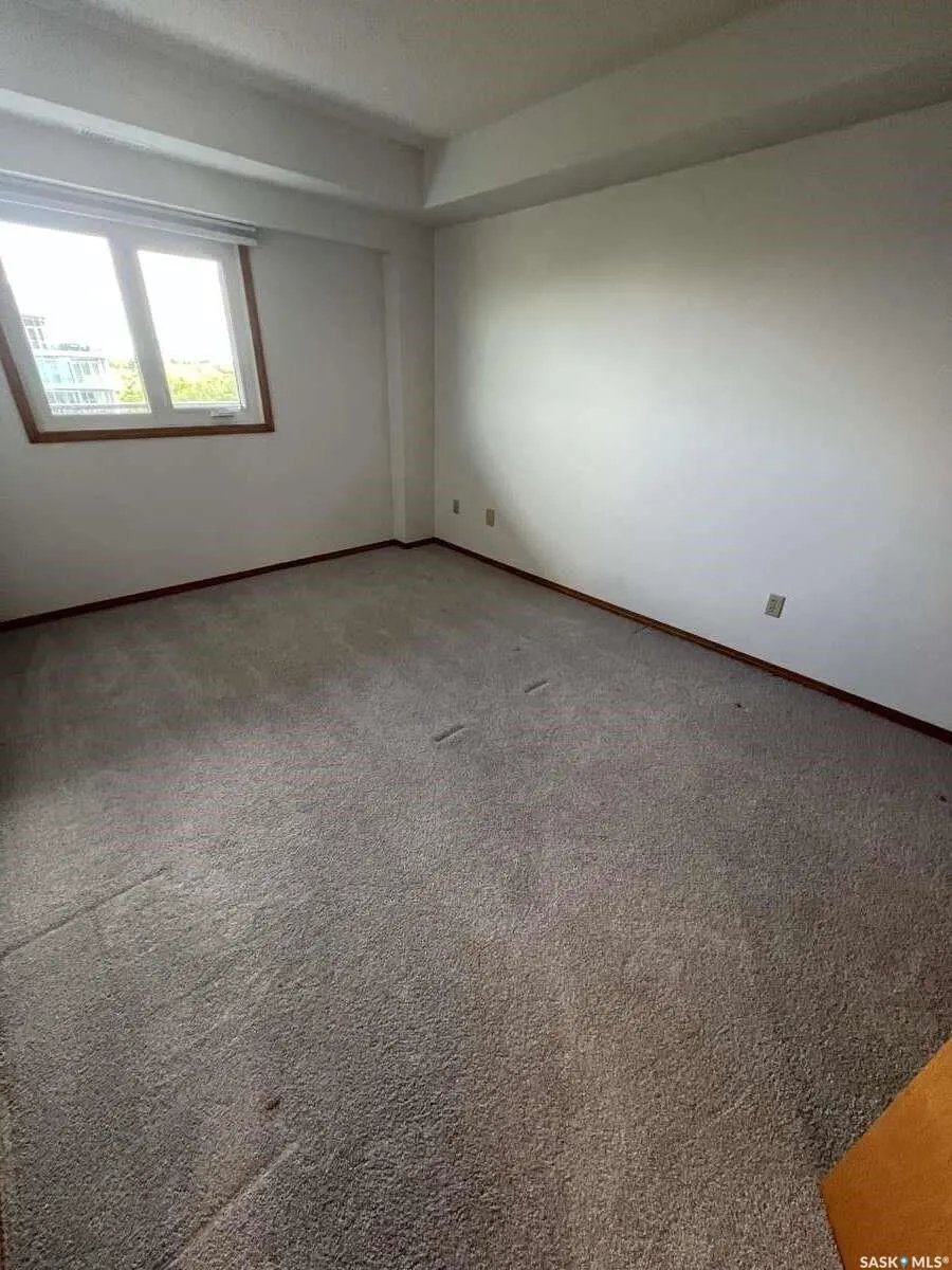 611 University DRIVE, #707