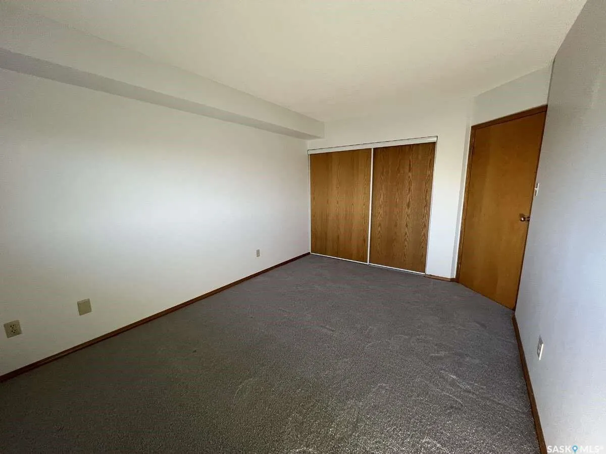 611 University DRIVE, #707