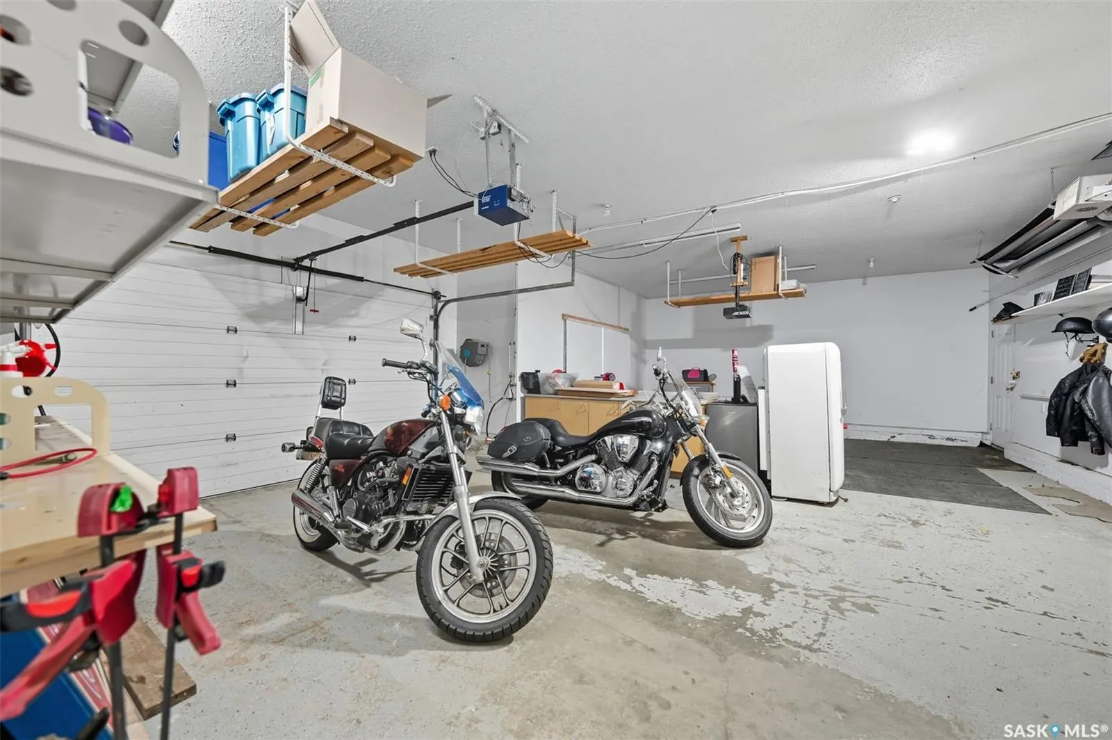 2 Redwood Place Rural Address