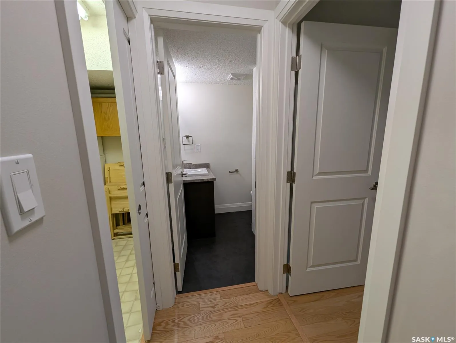 921 Main STREET, #204