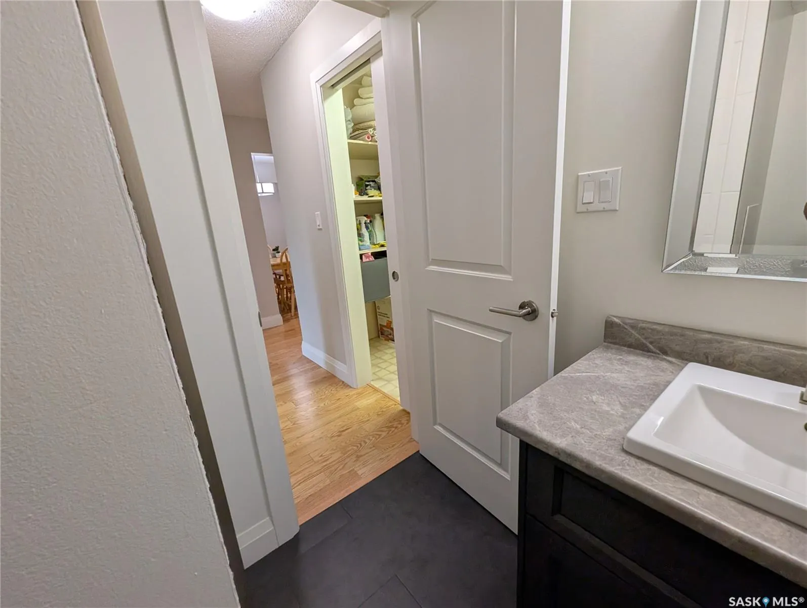 921 Main STREET, #204