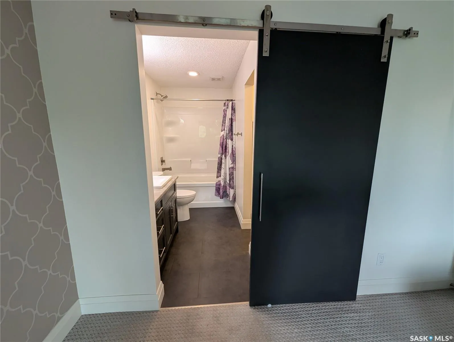 921 Main STREET, #204