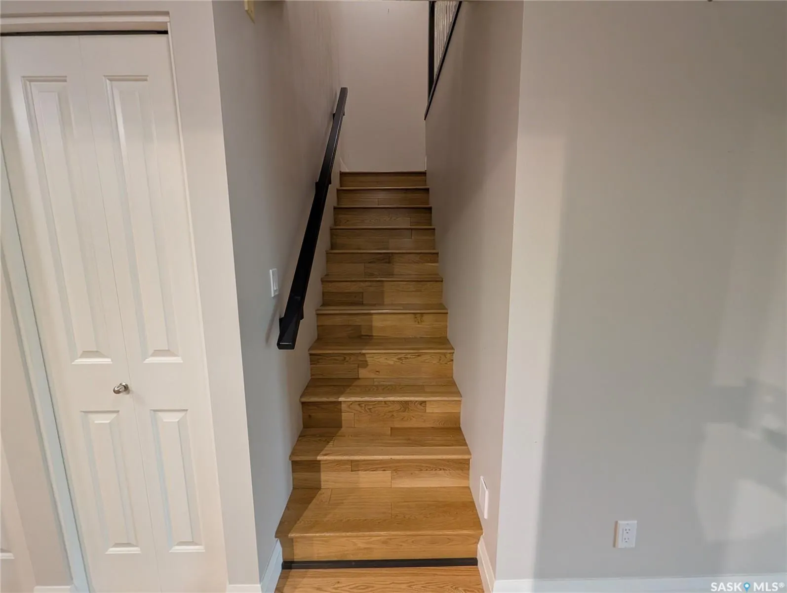 921 Main STREET, #204