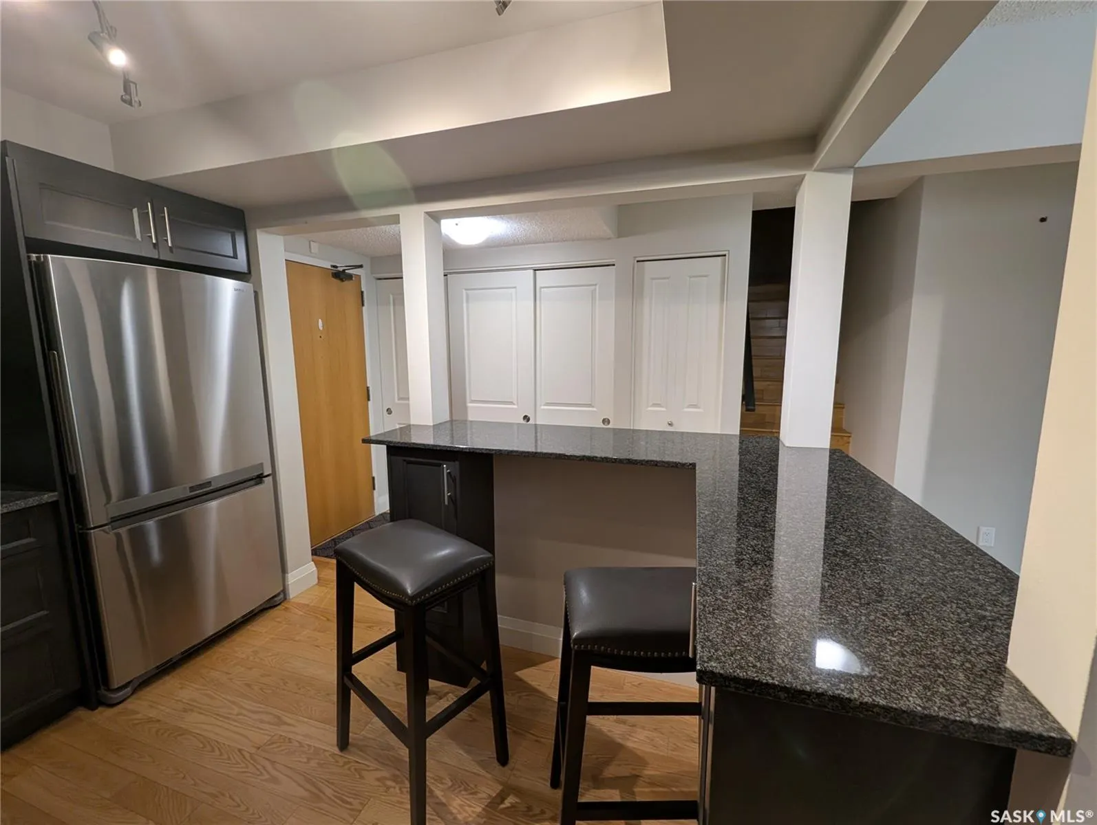 921 Main STREET, #204