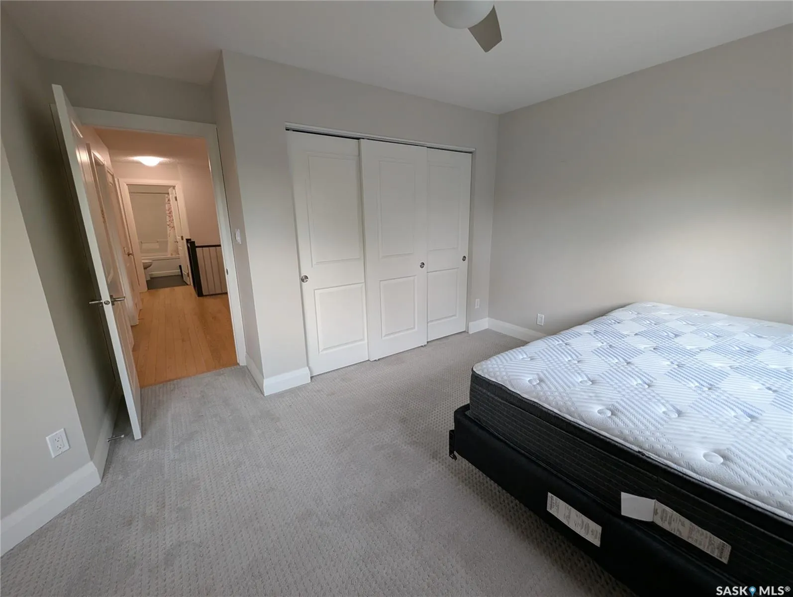 921 Main STREET, #204