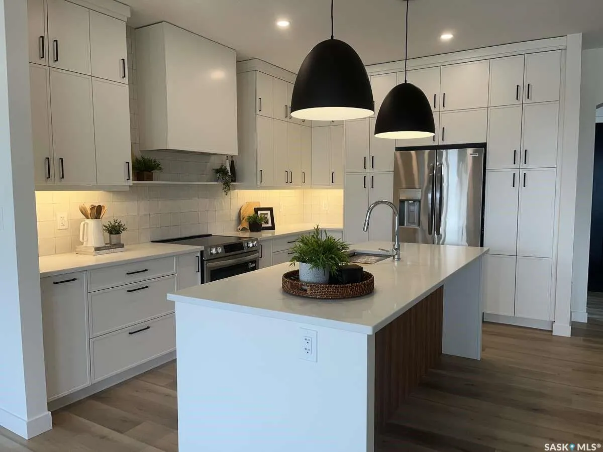 200 Fairway ROAD