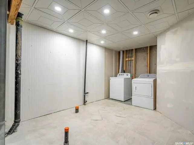 2400 Tell PLACE, #43