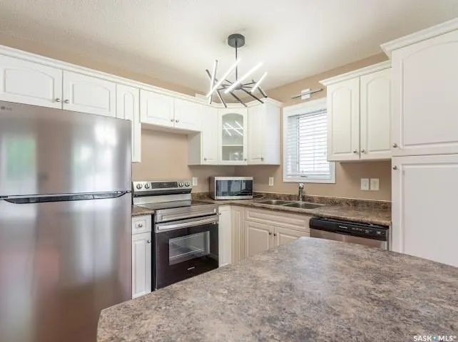 2400 Tell PLACE, #43