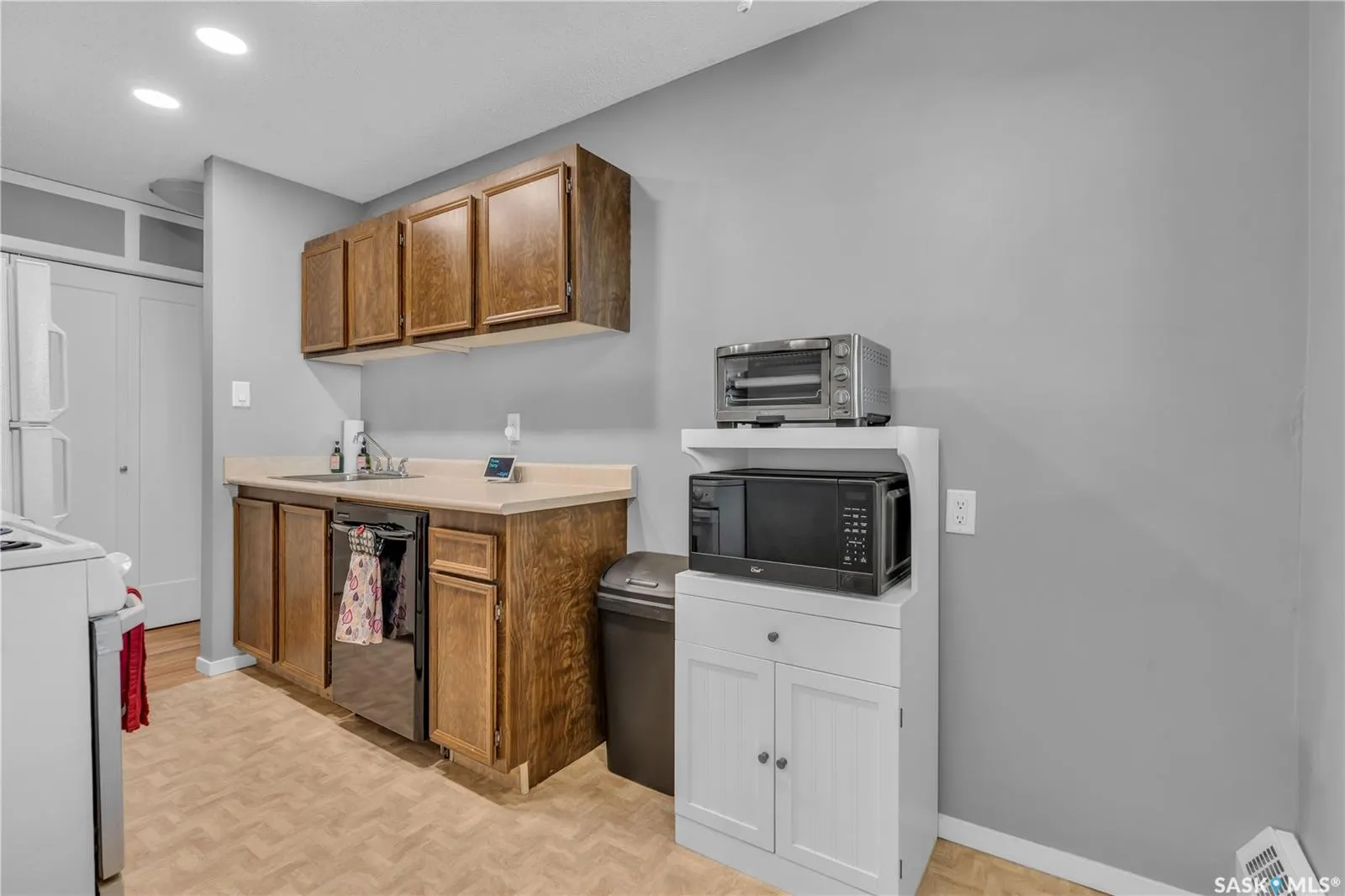 55 Alport CRESCENT, #106