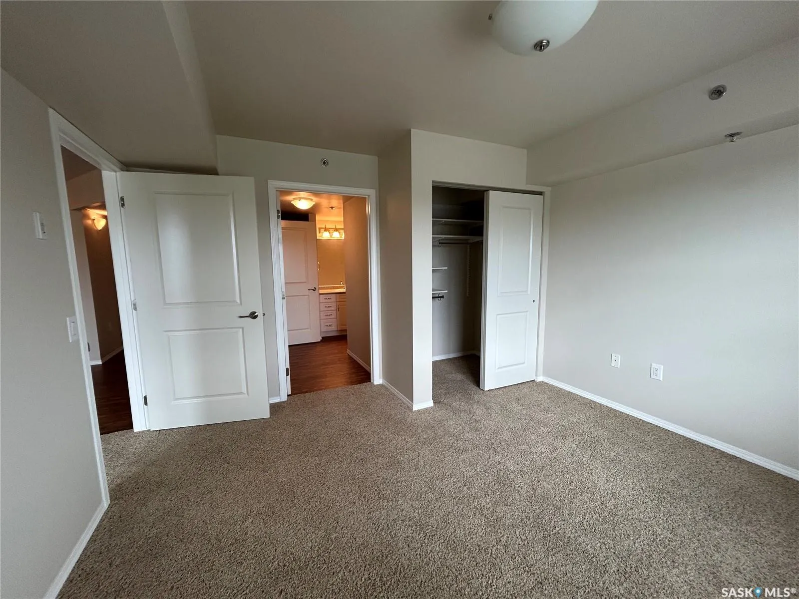 601 110th AVENUE, #422